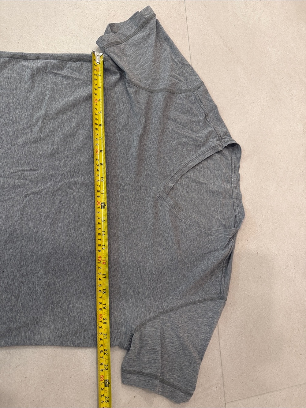 Lululemon Men's V-Neck Short Sleeve shirt - Picture 3 of 5